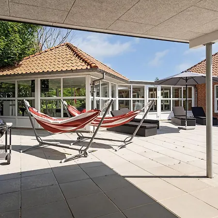 Gabriele - 17km From The Sea By Interhome Nyaraló